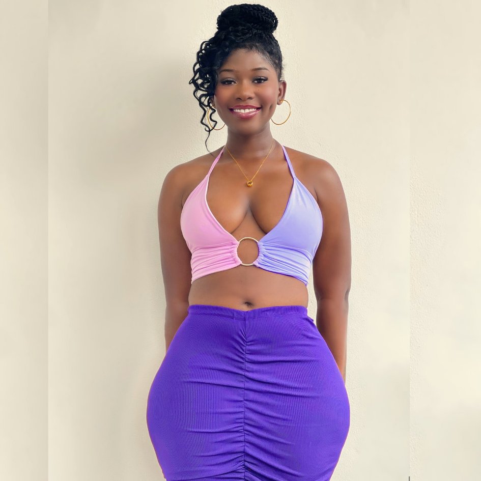 Stellah-Petite&Curvy-23yrs