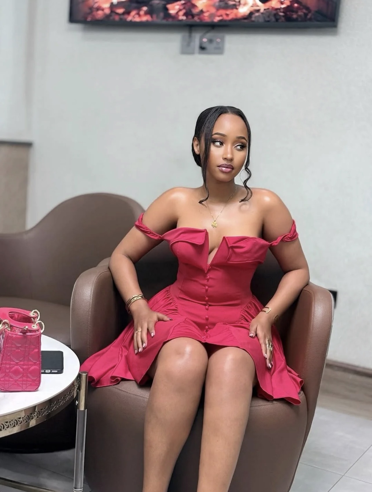 ELENA,SPA,(3Ladies,available)